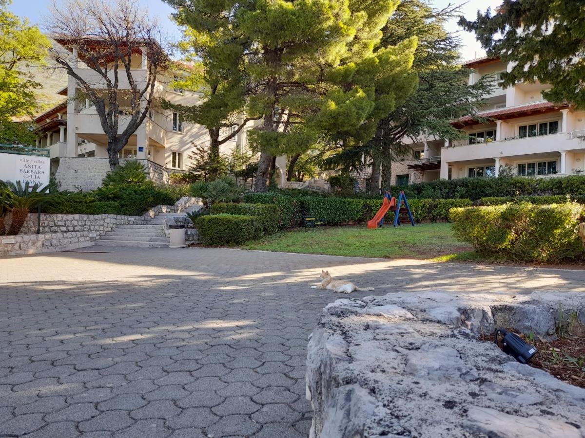 Aparthotel Plat Млини Екстериор снимка